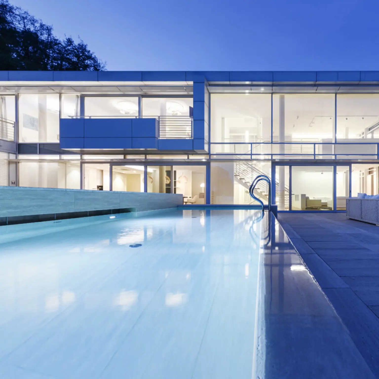 Villa Richard Meier Pool By Night Im Hotel Eden Reserve