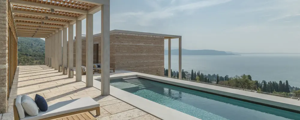 Villa David Chipperfield Ovest Pool Und Liegebereich Im Hotel Eden Reserve