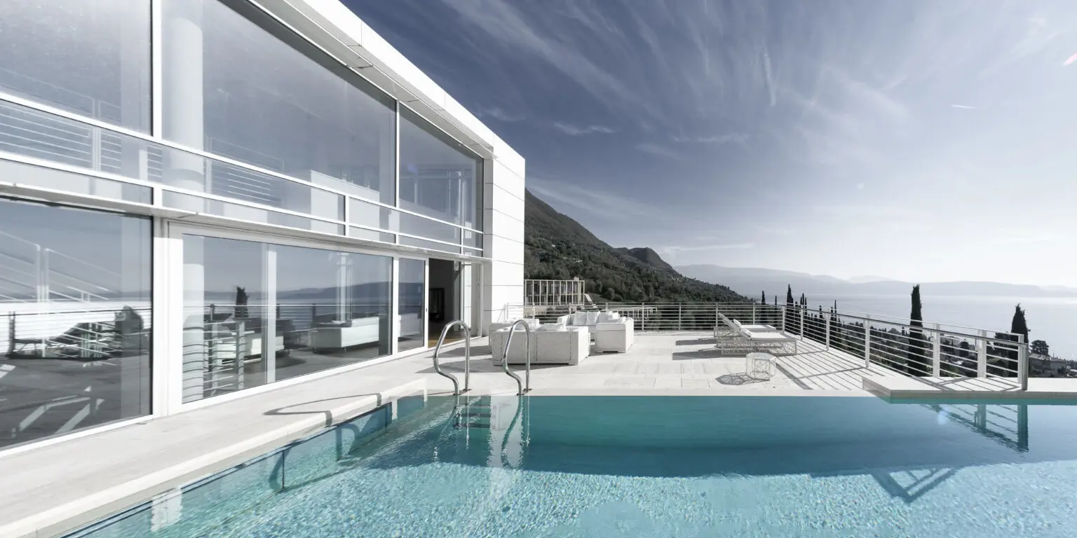Villa Richard Meier Pool Und Terrasse Im Hotel Eden Reserve