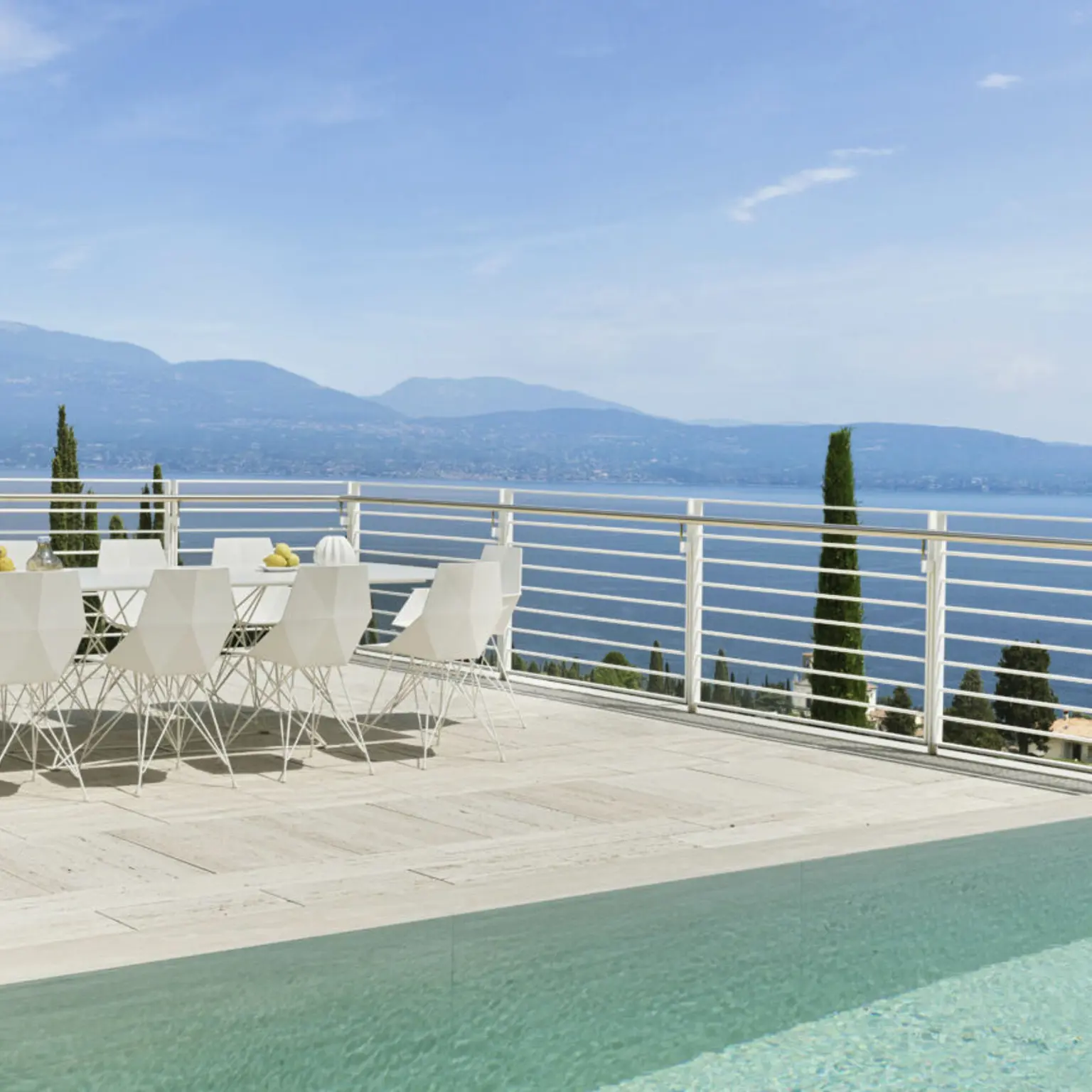 Villa Richard Meier Terrasse Im Hotel Eden Reserve
