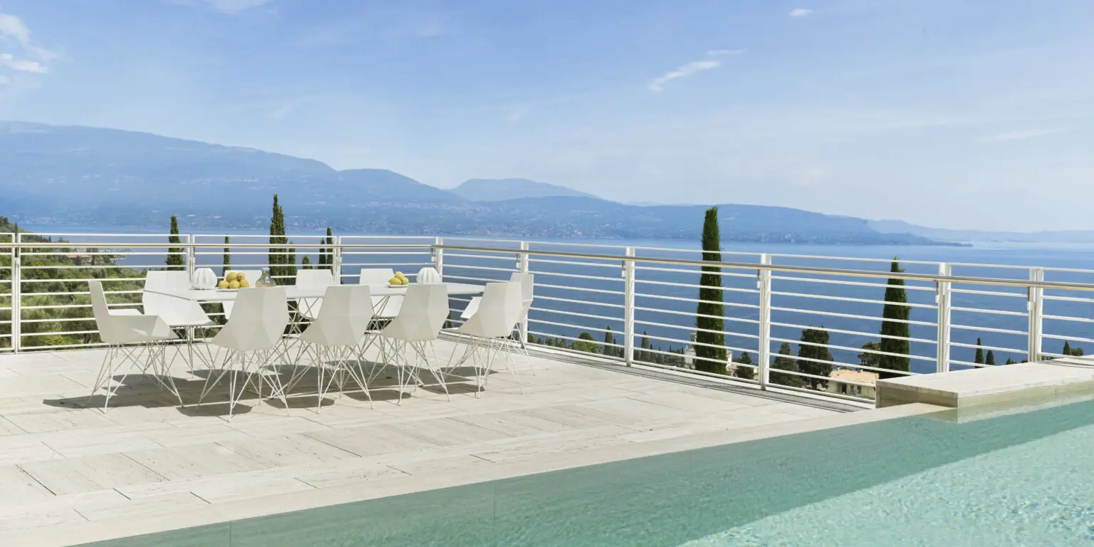 Villa Richard Meier Terrasse Im Hotel Eden Reserve